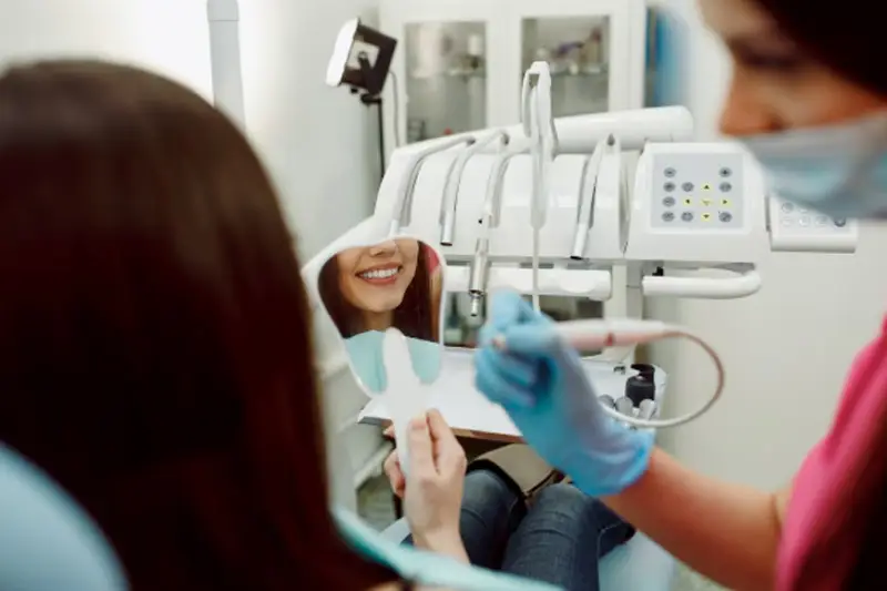 bilingual dental clinic Medellín Colombia