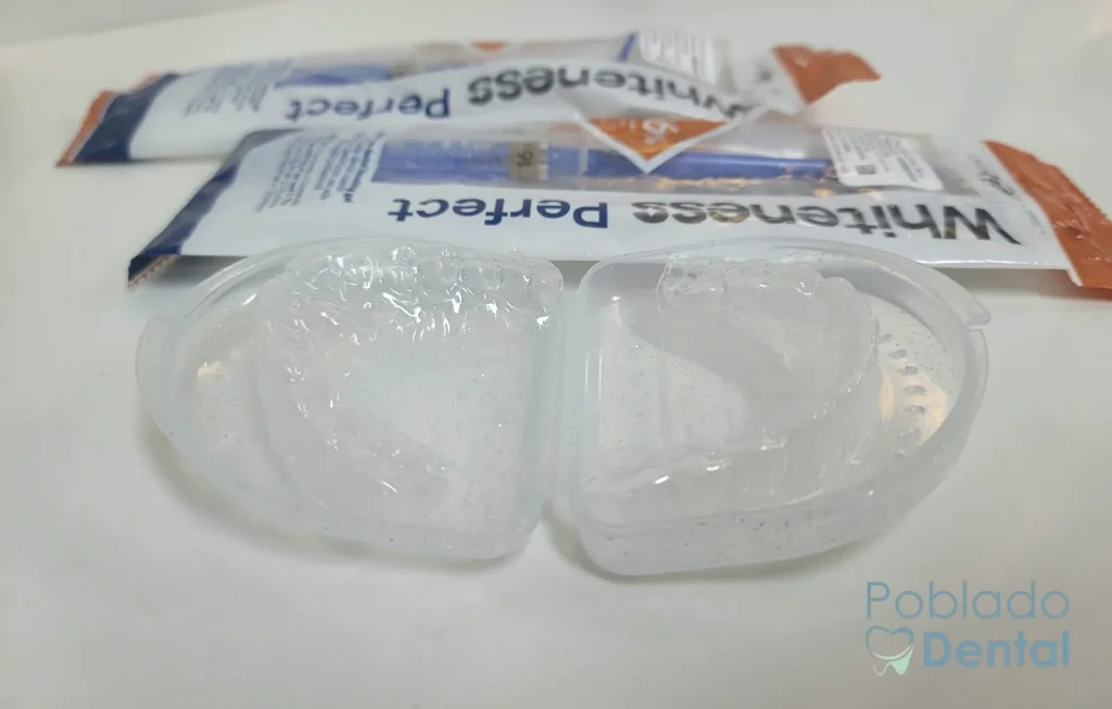 Kit de blanqueamiento dental para casa con cubetas a la medida en Poblado Dental Medellín